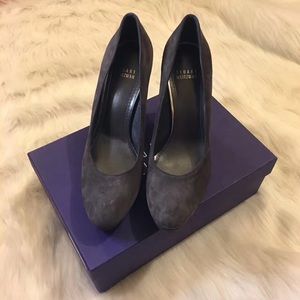 Best deal!!! Brand new Stuart weitzman suede pump